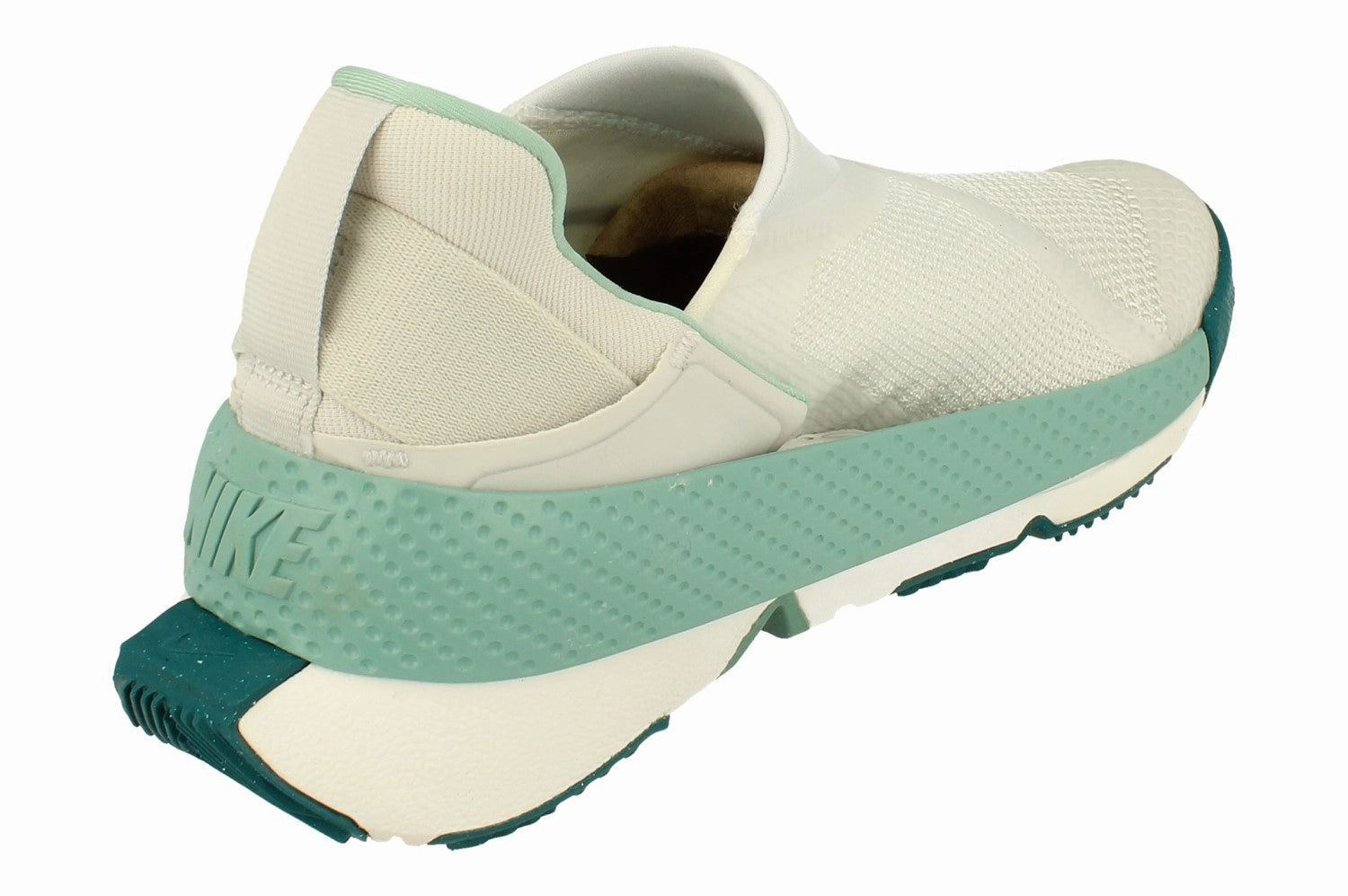 Nike Go Flyease Mens Dr5540 013 Comfort Runner Boosted fit