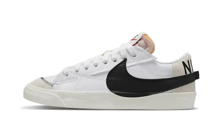 running for a way to stay up - to - date with trends Dynamic Shoes Blazer Low 77 Jumbo White Black Sail