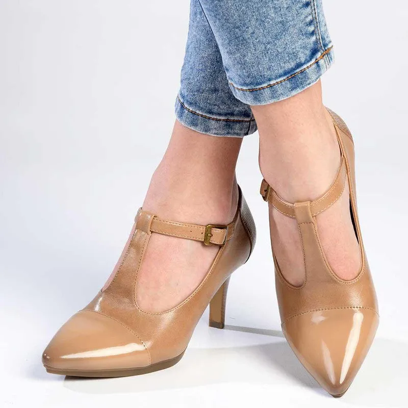 Soft Style Hush Puppies Phoenix Court Heel - Dark Beige