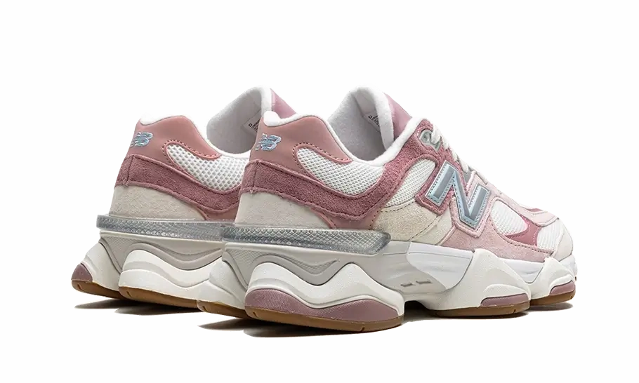 Balance Motion Trend-setting sole New Balance 9060 Neapolitan