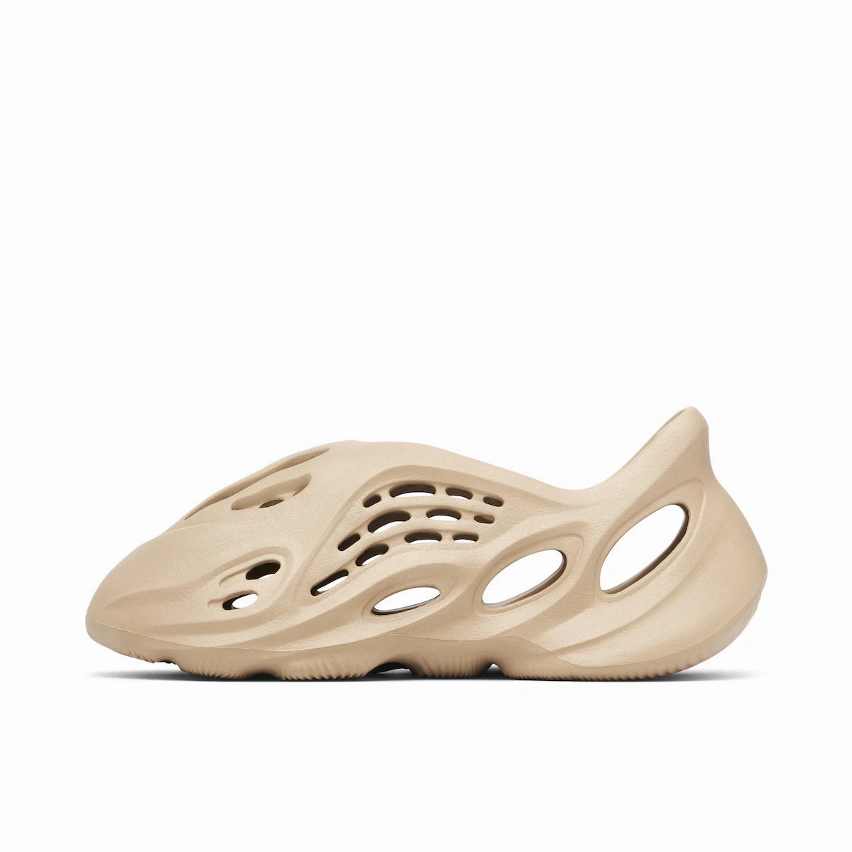 Adidas Yeezy Foam RNR Mist Winter Fit Park Walk