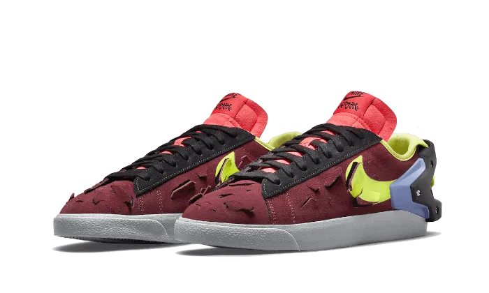 hill - training Blazer Low Acronym Night Maroon