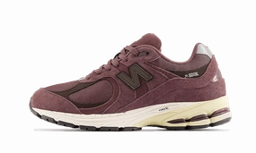 2002R Truffle Distinctive cushioning Regular Walk