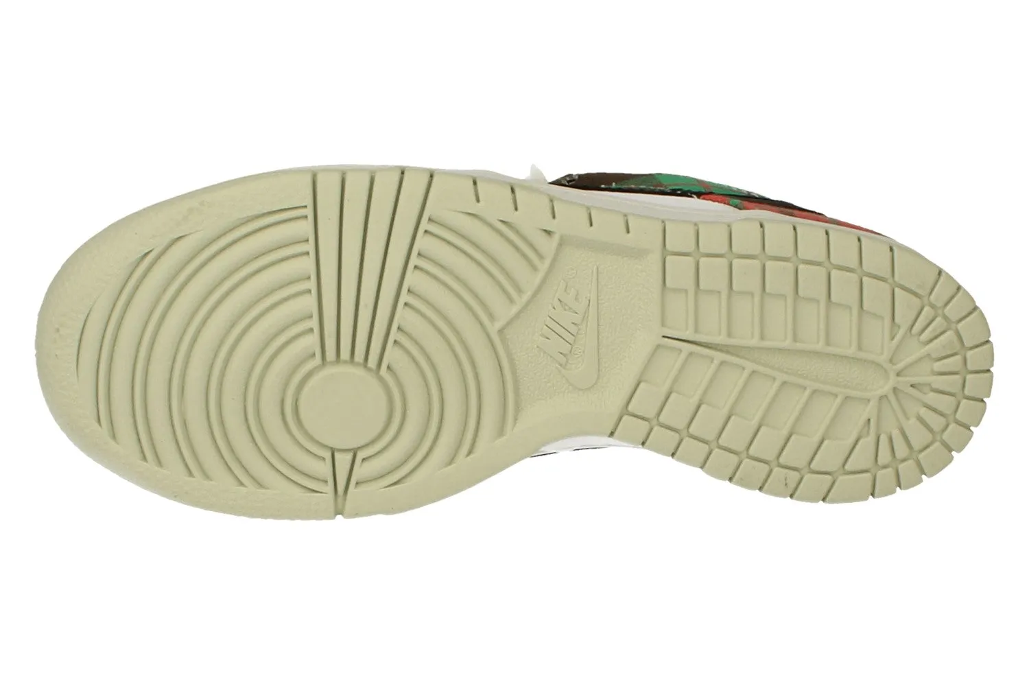 Nike Dunk Low Se 1 GS Trainers Dv8919 100 sponsored shoes