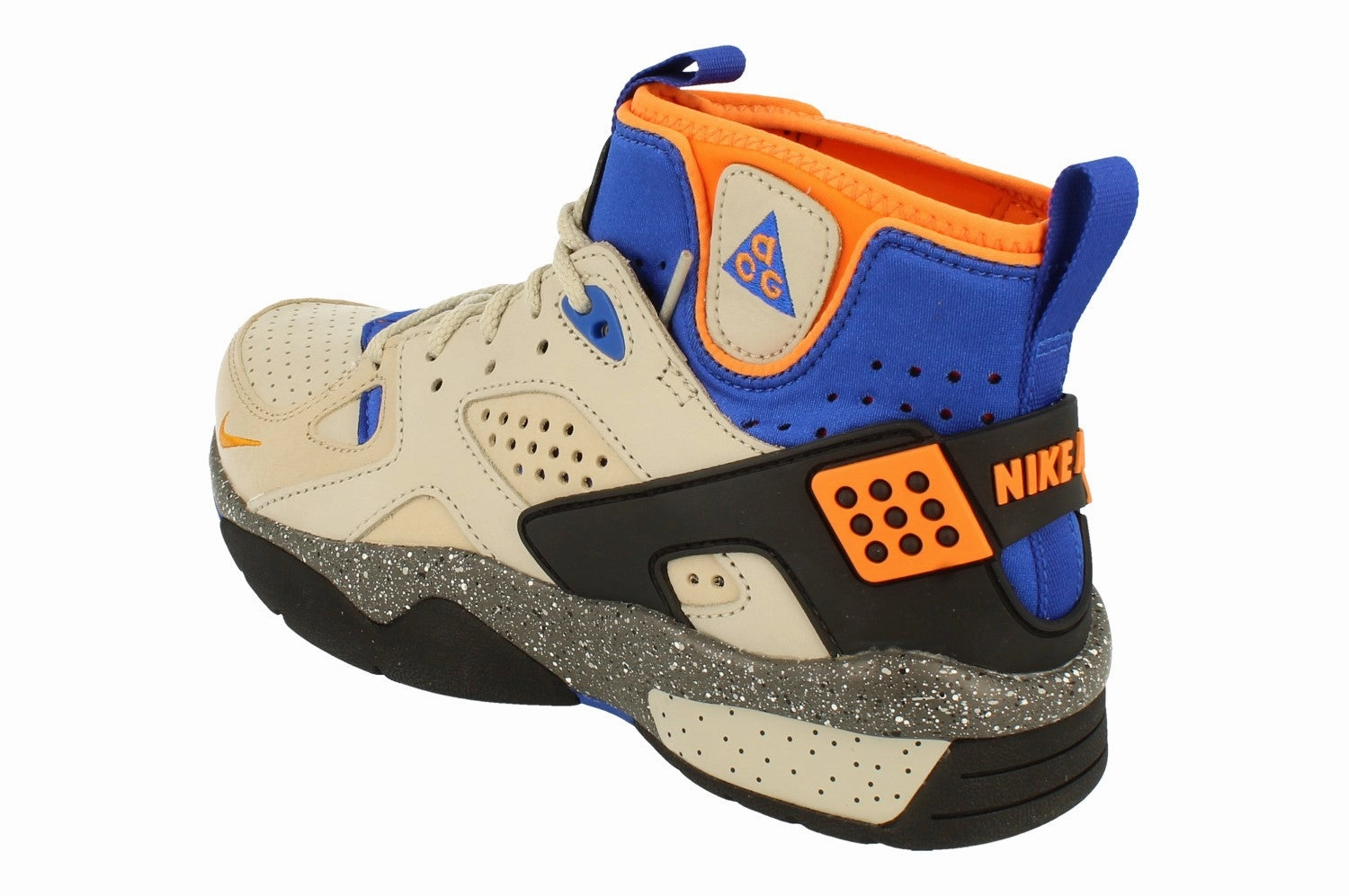Functional Fit Functional Nike ACG Air Mowabb Mens Trainers DC9554 200