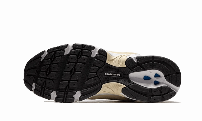 530 Beige Aluminum Leather Sports Class