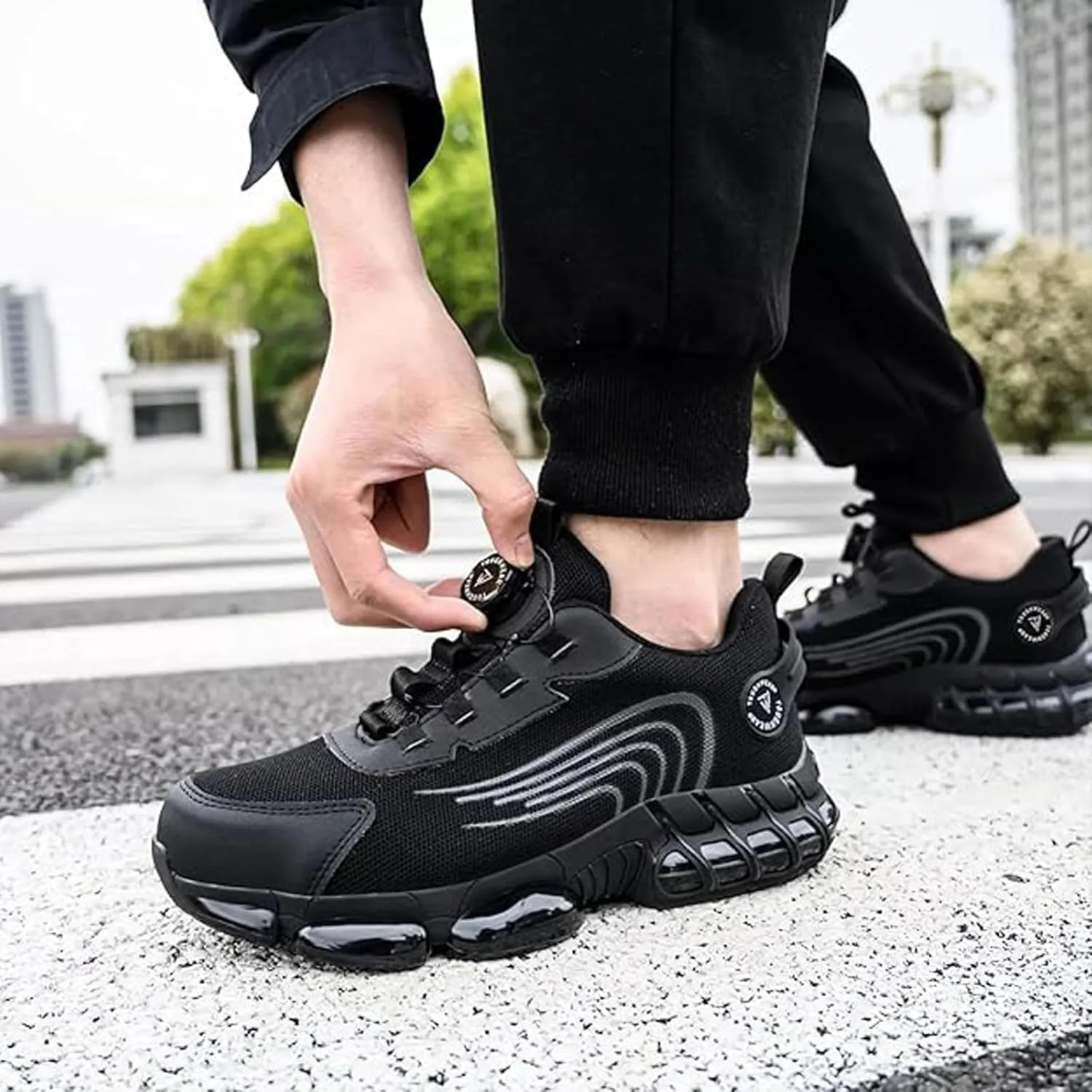 Steel Toe Cap Trainers for Men Anti-Smashing and Anti-Puncture Labor Insurance Shoes Lightweight Breathable Shock-Absorbing Industrial Construction Shoes 11 US