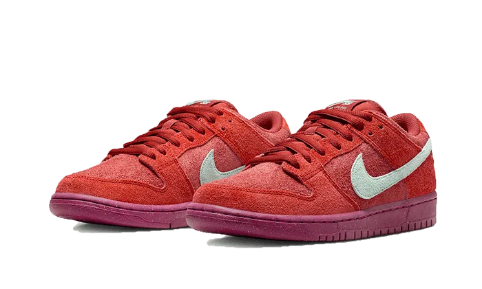 Nike SB Dunk Low Mystic Red High Shine