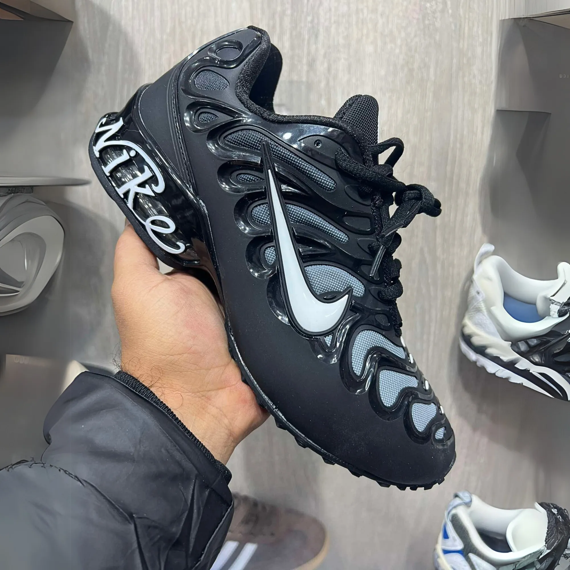 Nike Air Max Drift Plus Casual Wear CushionedMidsole