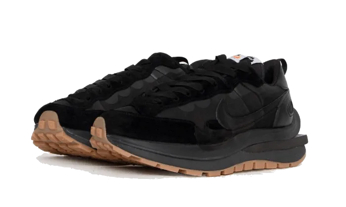 Vaporwaffle Sacai Black Gum surfing - running shoes