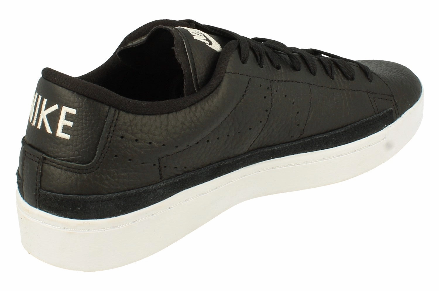 Style Boost Glam stability Nike Blazer Low X Mens Trainers DA2045 001