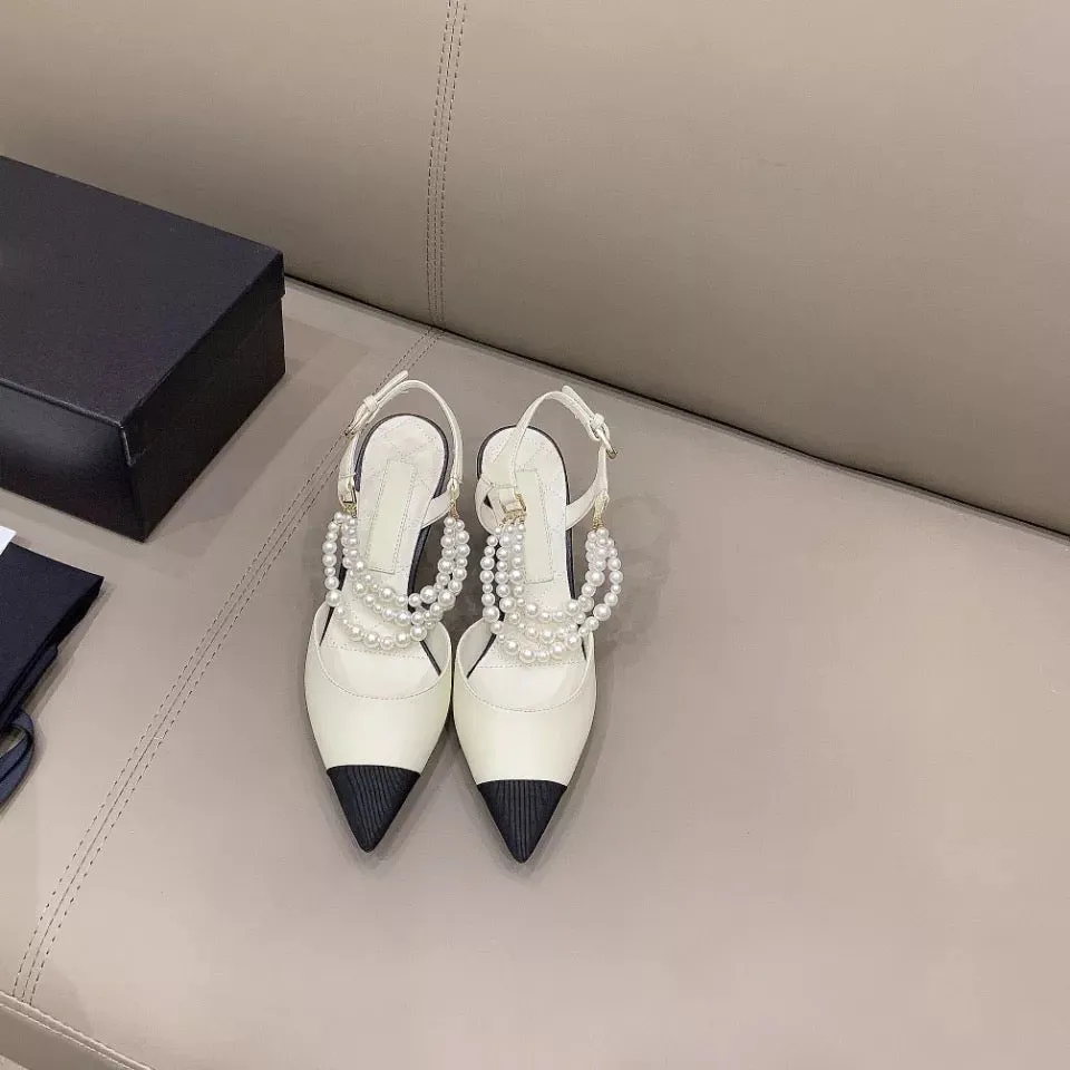 String Bead Pointed Toe Heels