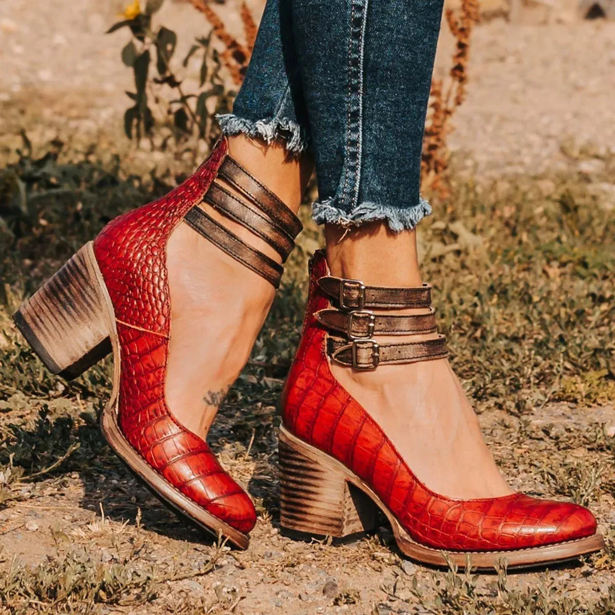 Sylis | Everly Orthopedic Sandals