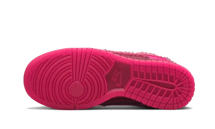 Nike Dunk Low Valentines Day (2022) Ultra Cushioned Sole