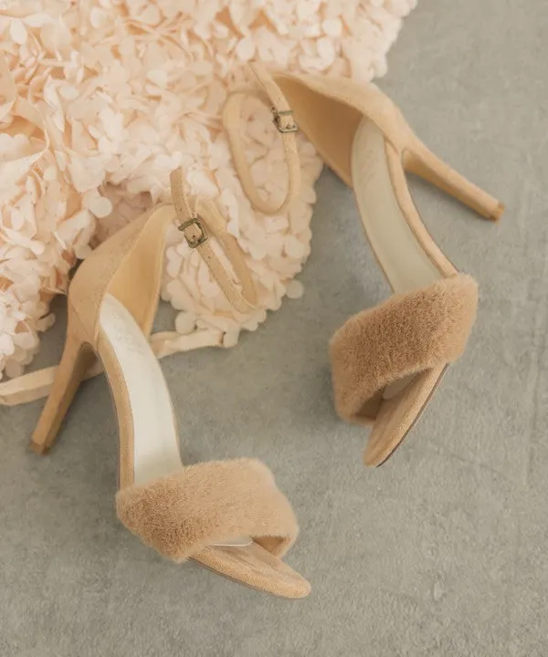 TEEK - Hadley - Feather Heels