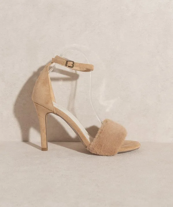 TEEK - Hadley - Feather Heels