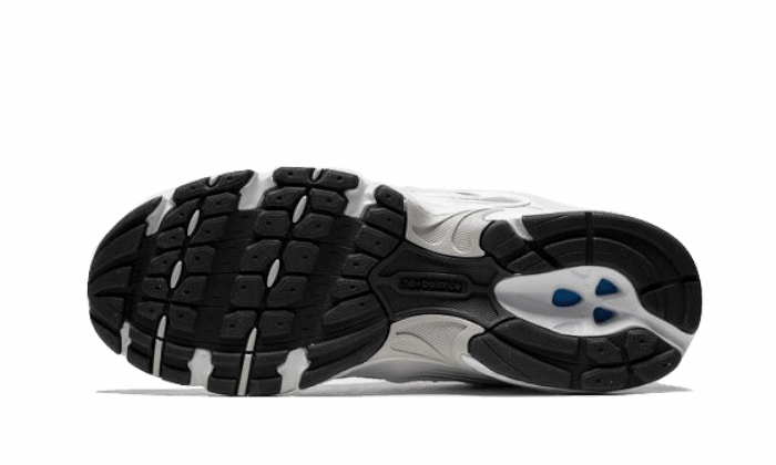 Non Compressible Midsole 530 Munsell White