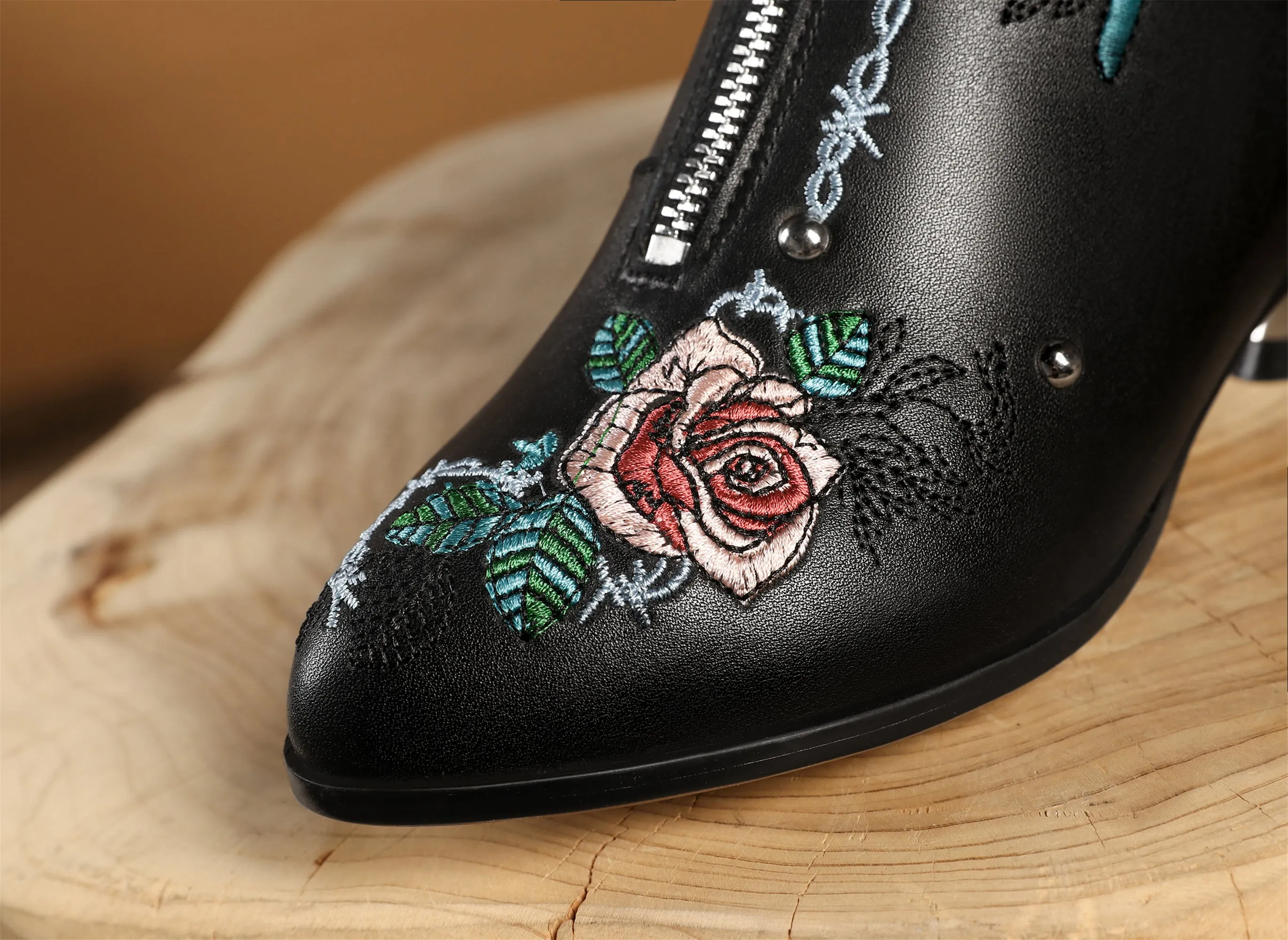 TinaCus Handmade Women's Genuine Leather Ethnic Embroidered Floral Pointed Toe Low Chunky Heel Front Zipper Mid-Calf Boots