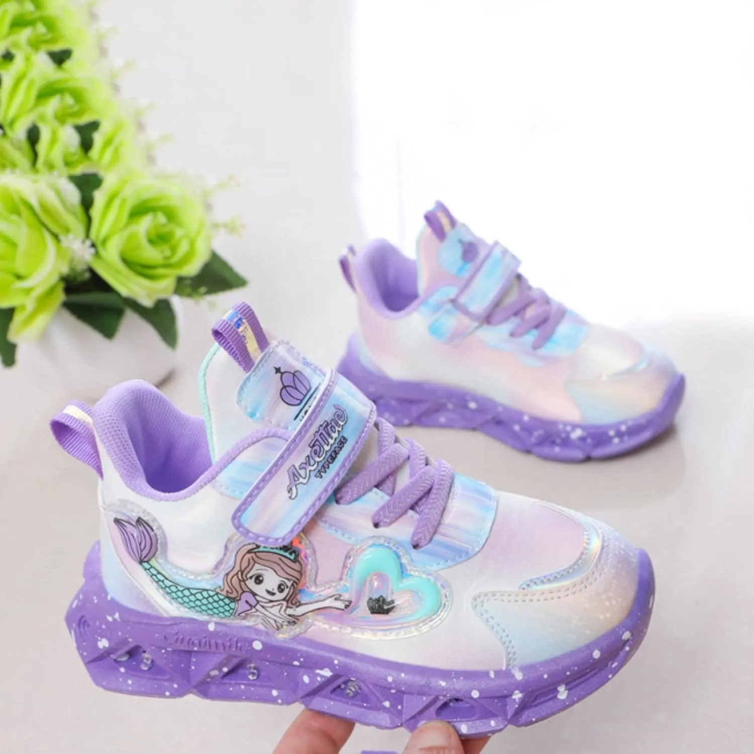 Toddler Sports Shoes Girls Princess LED Breathable Lightweight Kids Shoes