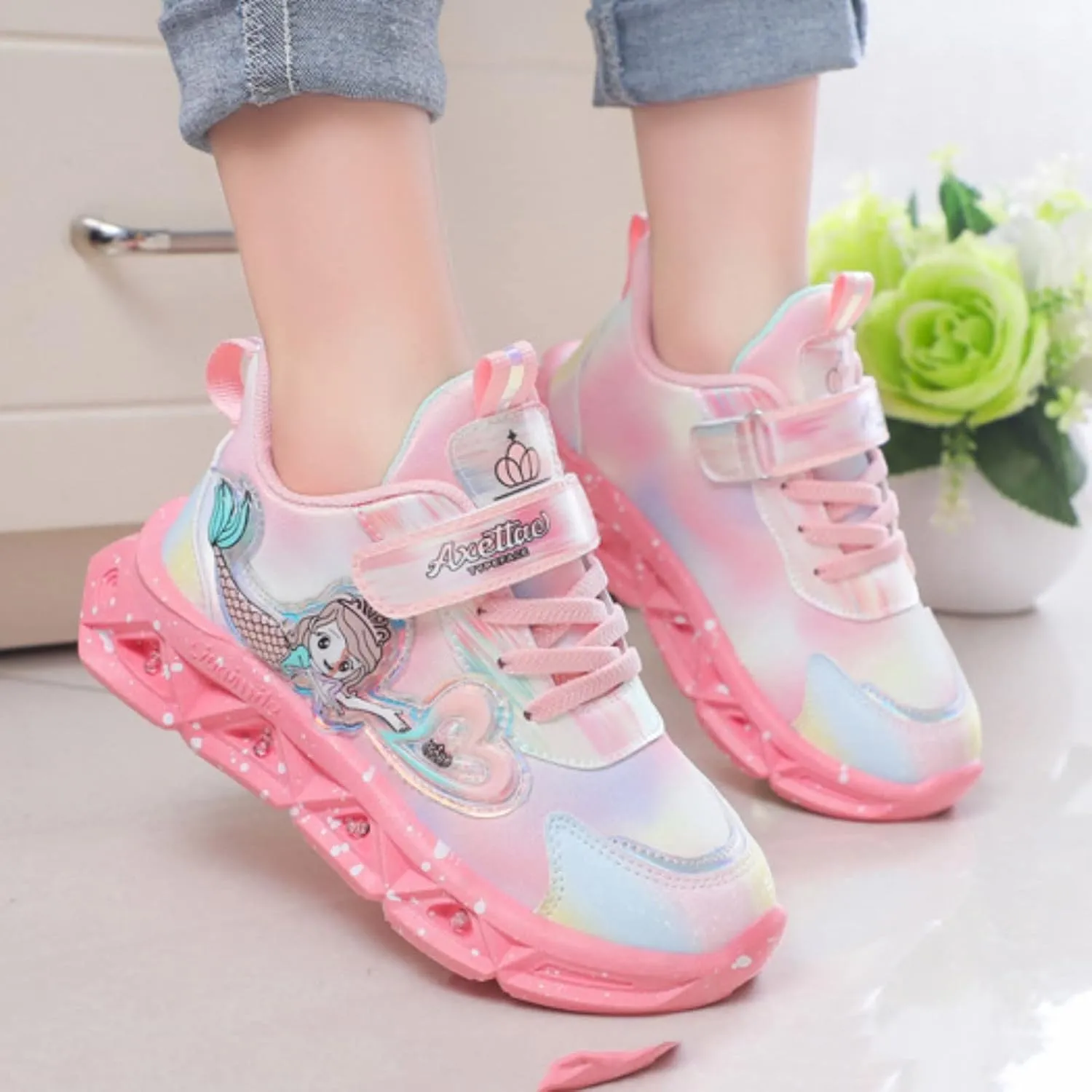 Toddler Sports Shoes Girls Princess LED Breathable Lightweight Kids Shoes