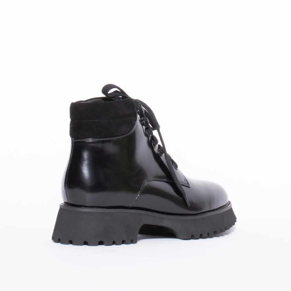 Tommy Black Combo