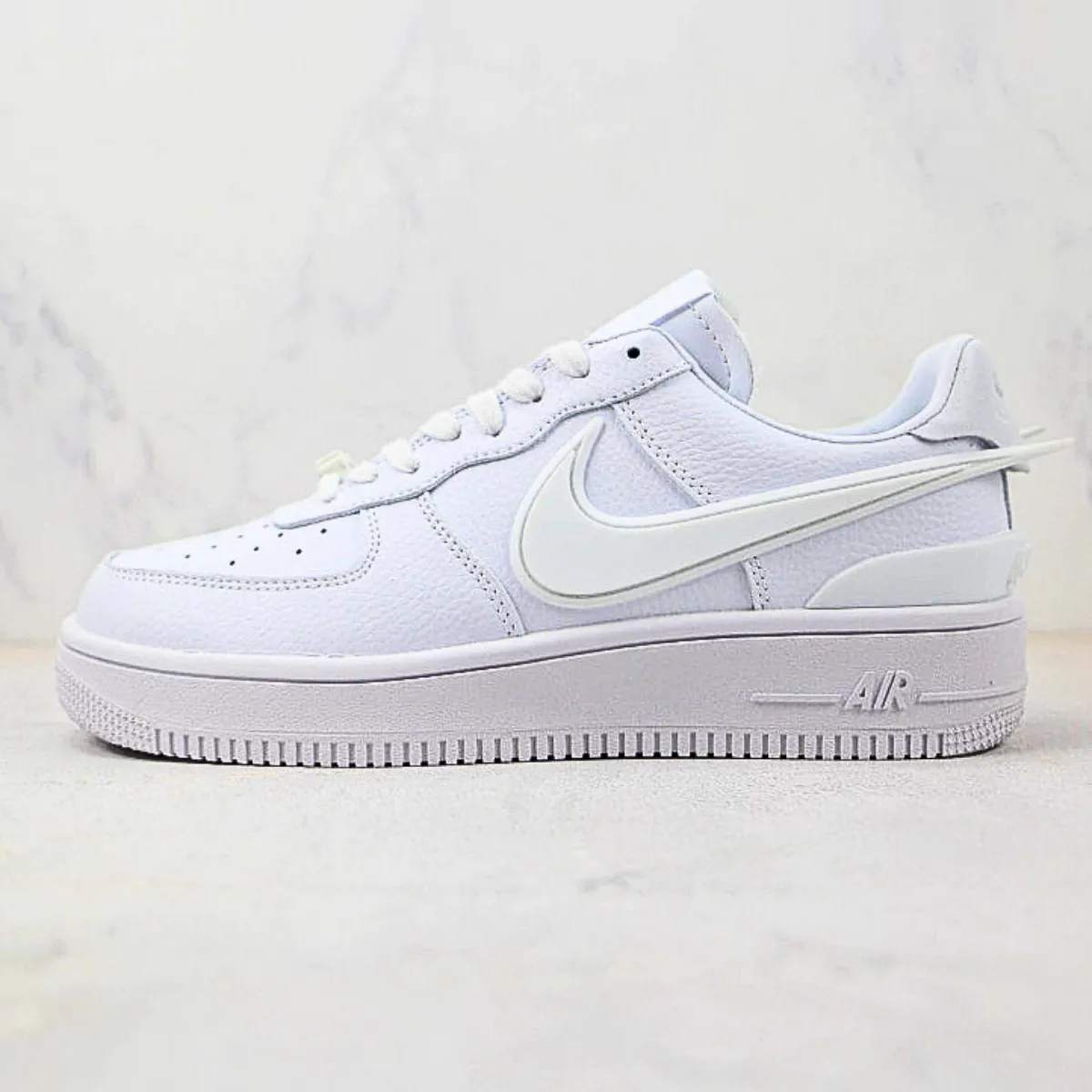 Easy Entry Nike Air Force 1 Low Ambush "TRIPLE WHITE"