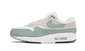 Air Max 1 White Mica Green Quiet multi - activity shoes