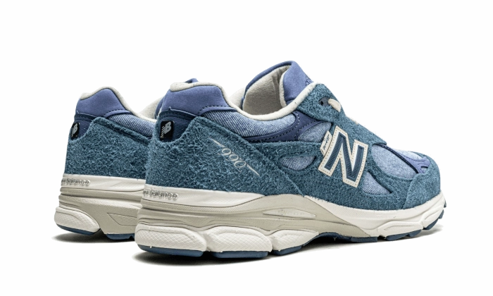 Everyday Sport New Balance 990 v3 Levi's Blue