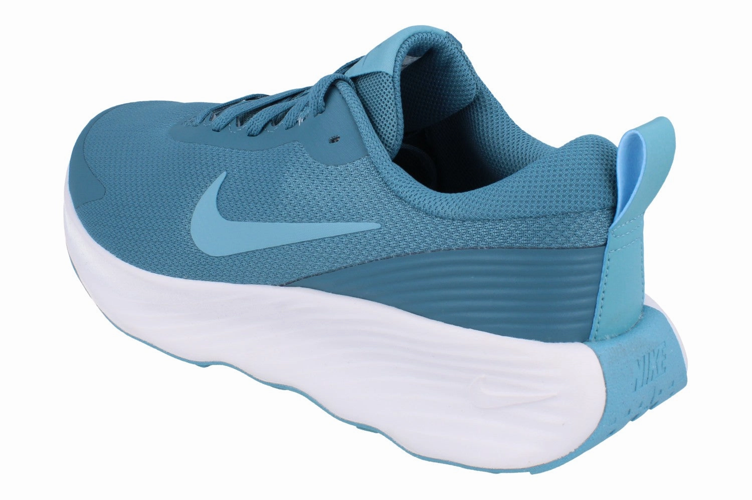 Nike Promina Mens Fv5285  006 High Abrasion Zones Non Slip Lacing