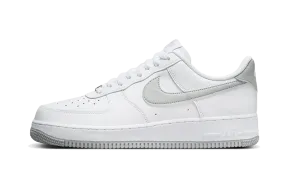 Nike Air Force 1 Low '07 White Light Smoke Grey Rubberized Heel