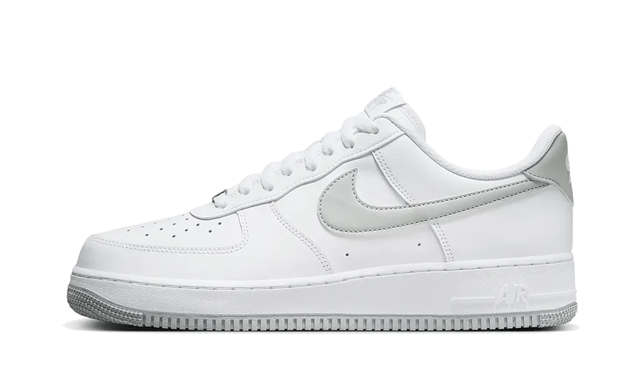 Nike Air Force 1 Low '07 White Light Smoke Grey Rubberized Heel