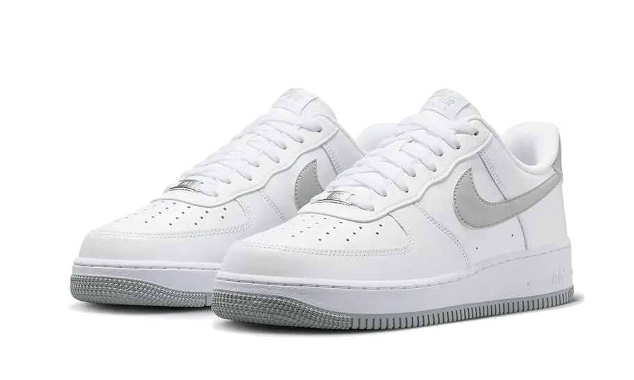 Slim flair Nike Air Force 1 Low '07 White Light Smoke Grey