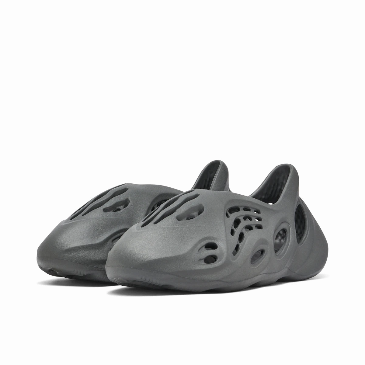 Flex Hike adidas Yeezy Foam RNR Carbon