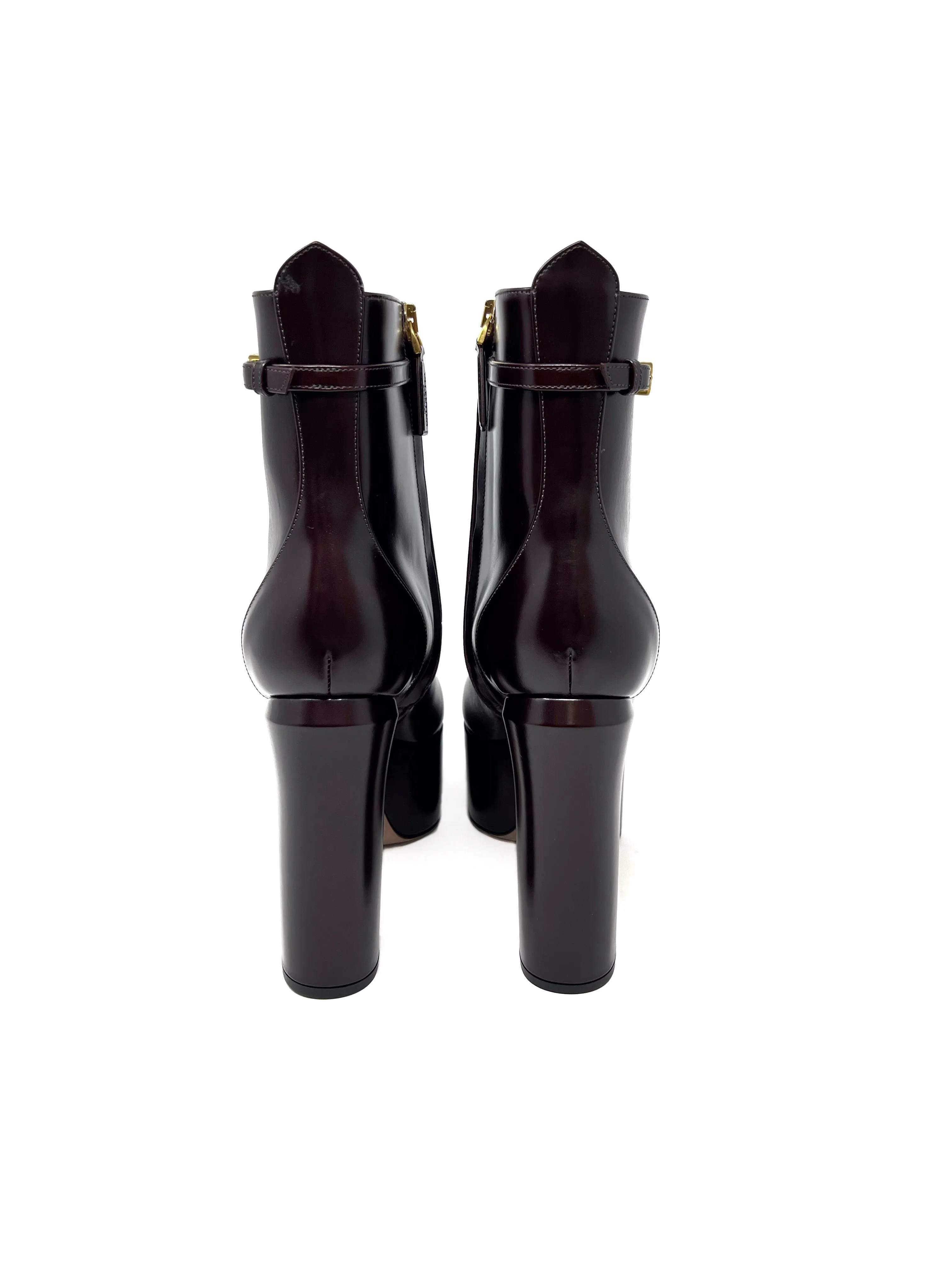 Valentino W Shoe Size 38.5 VLogo Signature Leather Platform Boots