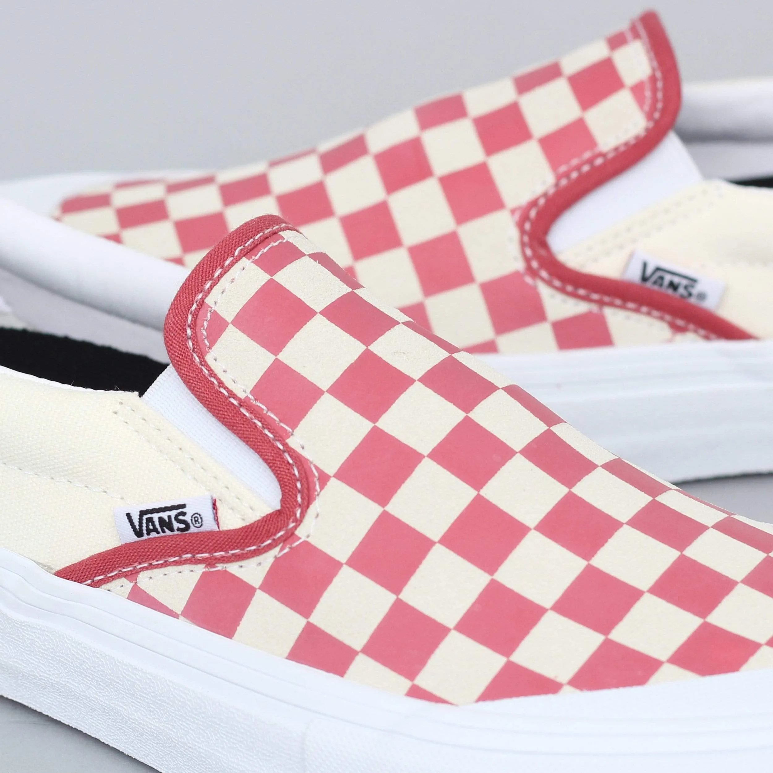 Vans Slip-On Pro Shoes (Checkerboard) Mineral Red