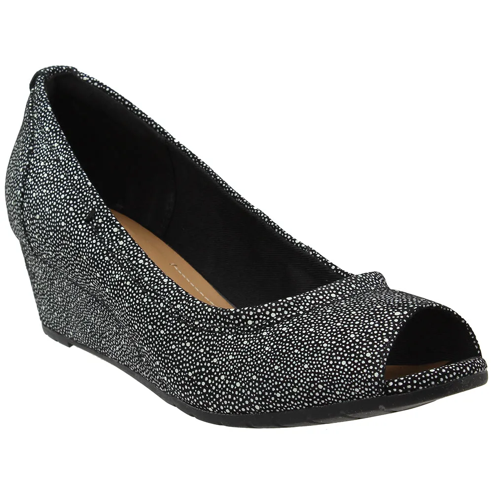 Vendra Daisy Glitter Peep Toe Pumps