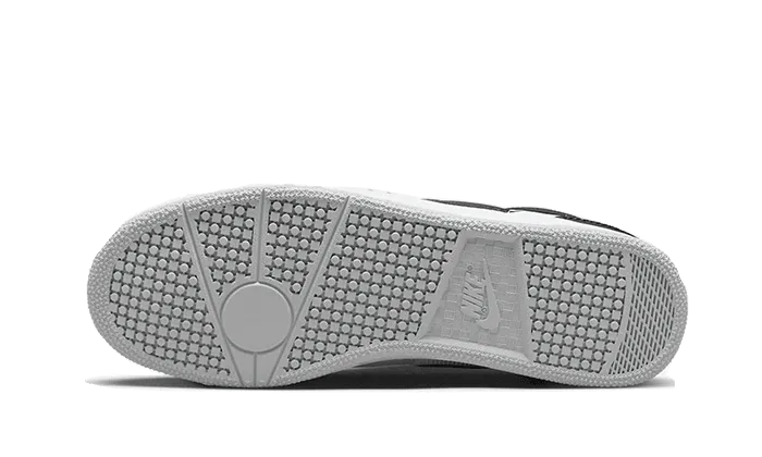 Mac Attack SQ SP White Black Revolutionary