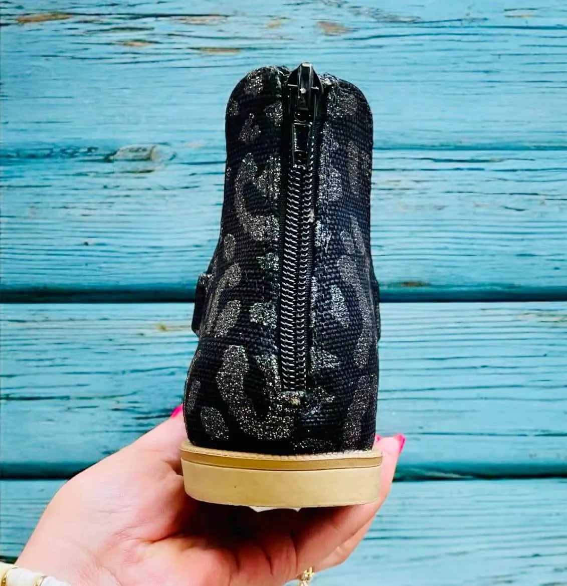 VERY G - COREY SANDALS (BLACK)