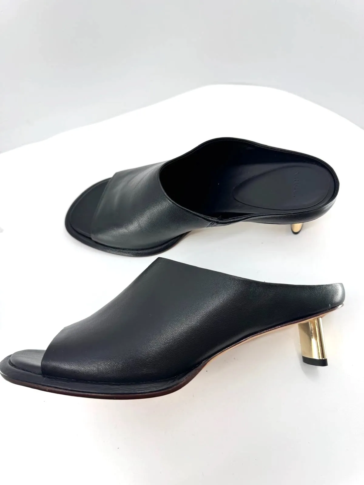 VINCE EZZY LEATHER KITTEN HEEL MULES