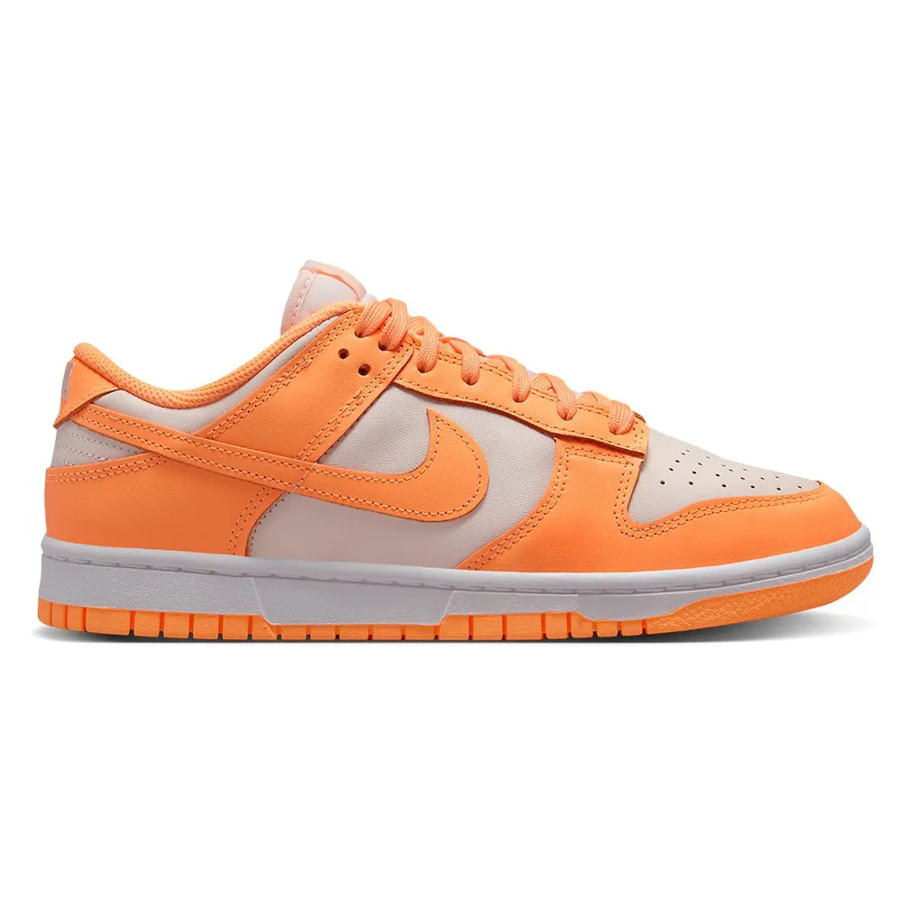 Soft Heel Nike Dunk Low Peach Cream (W)