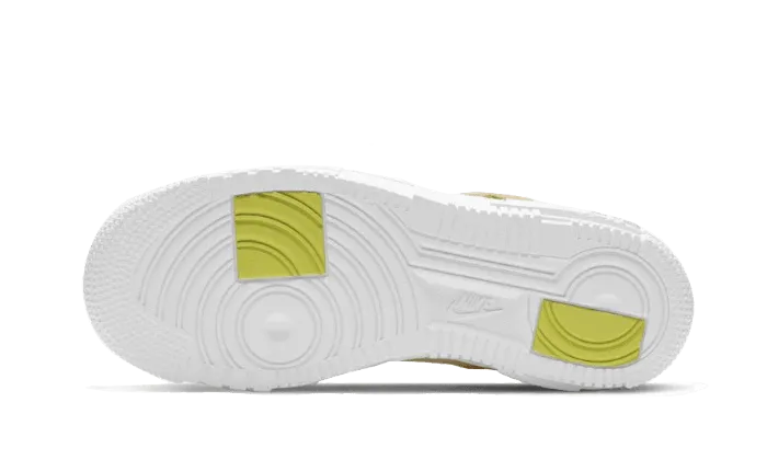 Air Force 1 Low Pixel Sail Tan Soft - landing track equipment