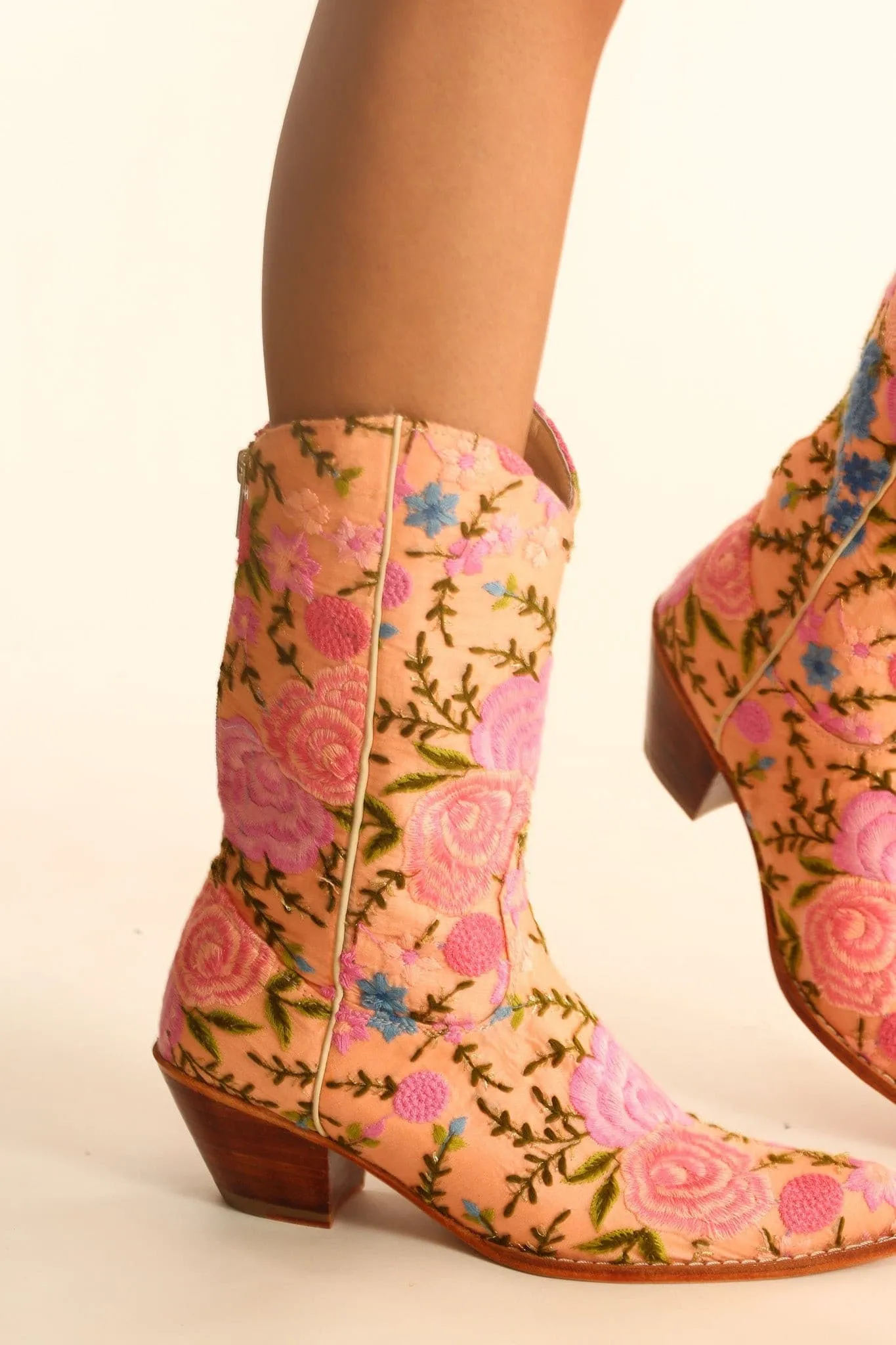 WESTERN EMBROIDERED BOOTS AENNA