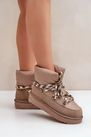 Women's simple cut thick lacing snow boots