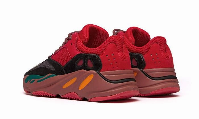 Supportive Design Yeezy 700 Hi-Res Red