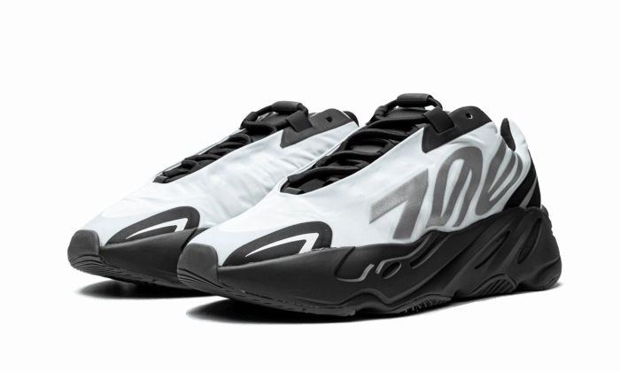 Yeezy 700 MNVN Blue Tint Season Flex On Trend