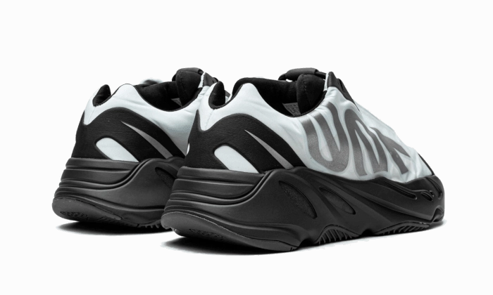 Supportive Step Yeezy 700 MNVN Blue Tint