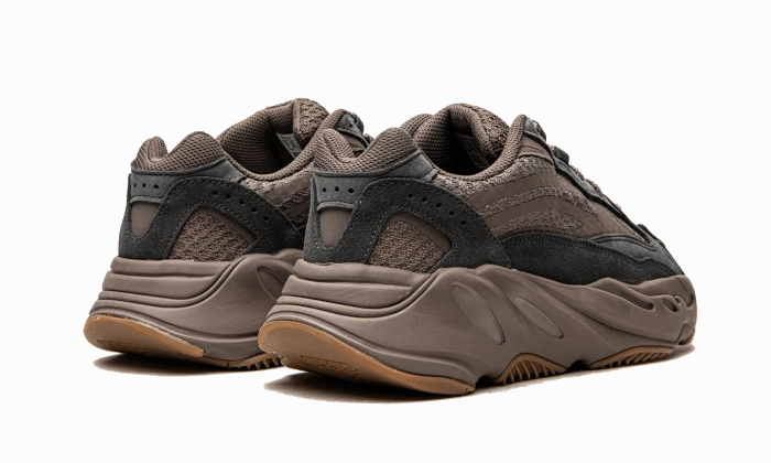 Yeezy 700 V2 Mauve Cruise Walk