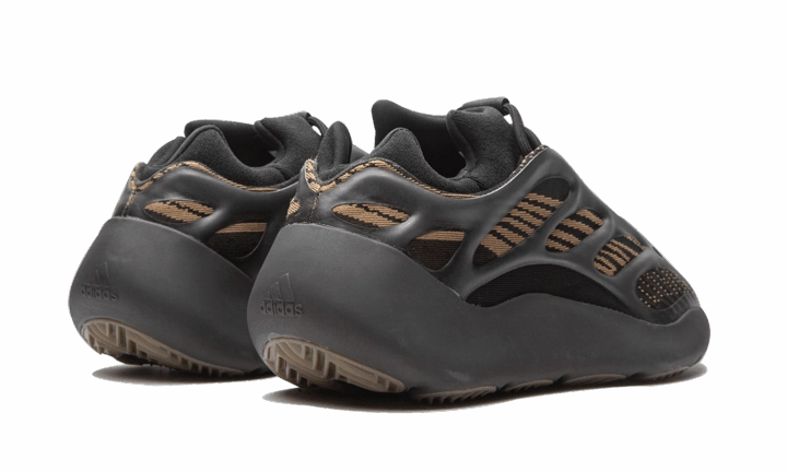 Yeezy 700 V3 Clay Brown Urban Walking