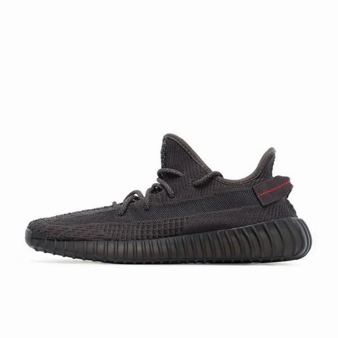Quick Pace Leaf Jog Yeezy boost 350 v2 'Static Black'