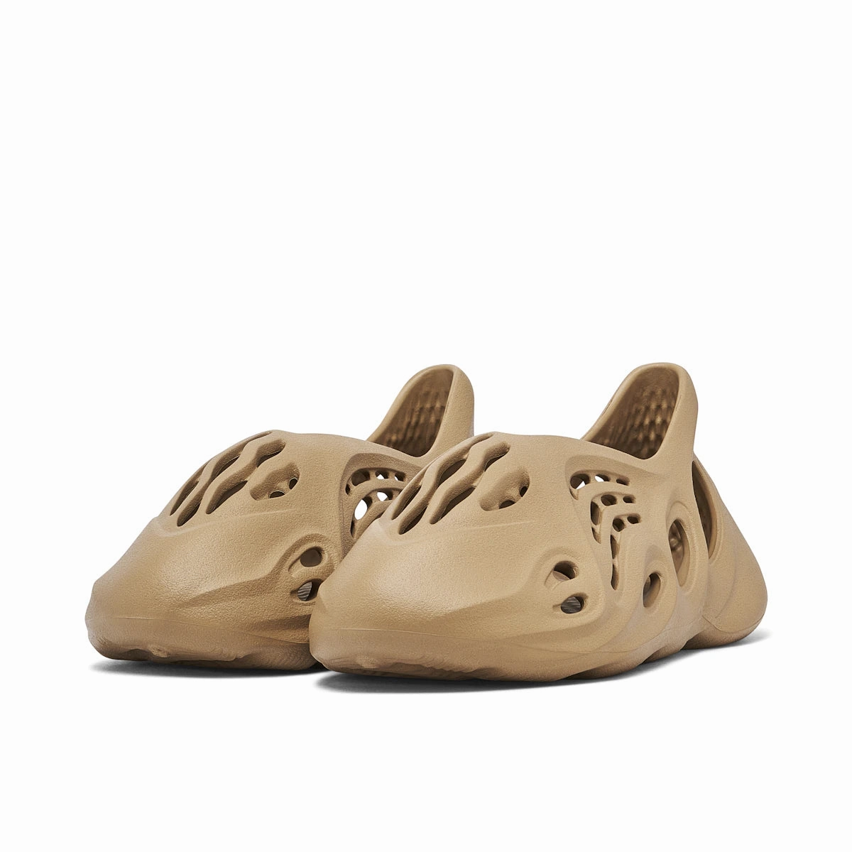 Yeezy Foam RNNR Clay Taupe Classic Wear Agile Comfort